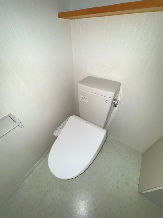 物件内観写真13　(トイレ)