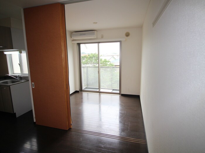 物件内観写真14　(居室)