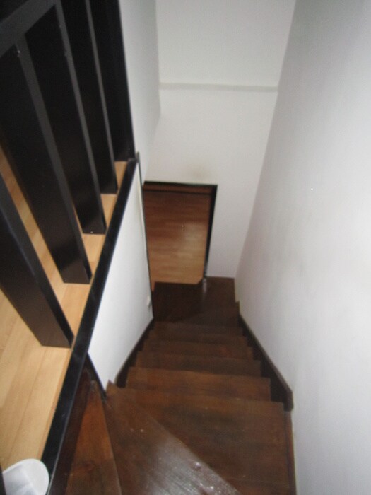 物件内観写真12　(廊下)