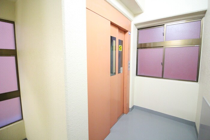 物件外観写真5　(建物設備)