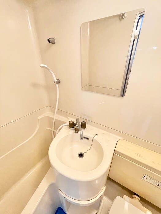 物件内観写真10　(洗面)