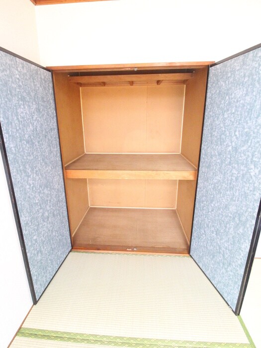 物件内観写真15　(収納)