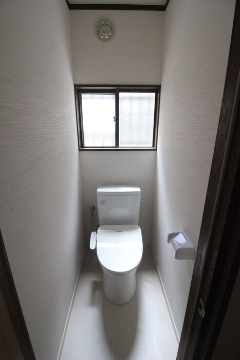 物件内観写真16　(トイレ)