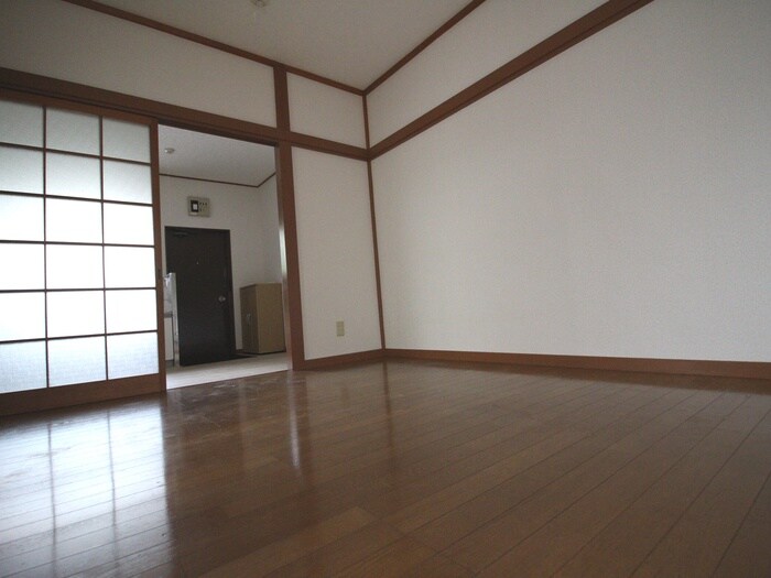 物件内観写真7　(居室)