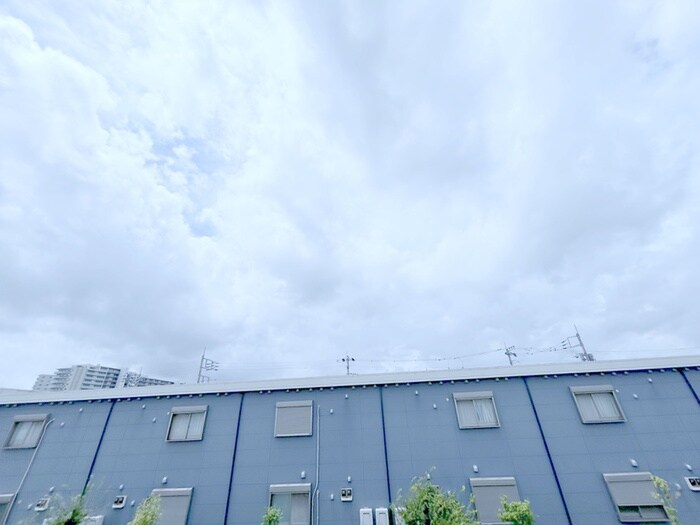 物件内観写真18　(室内からの展望)