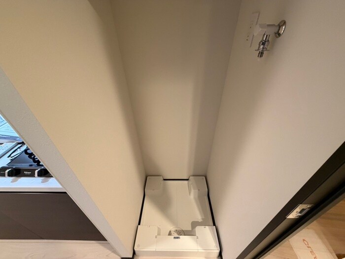 物件内観写真15　(洗濯機置場)