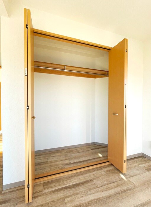 物件内観写真15　(収納)