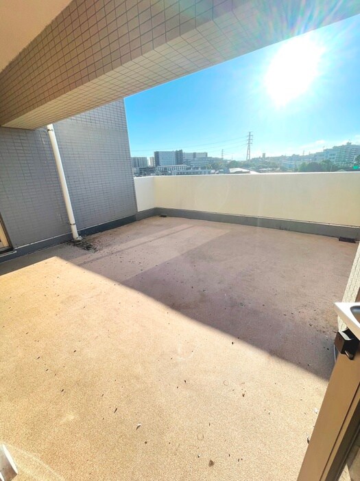 物件内観写真16　(ベランダ・バルコニー)