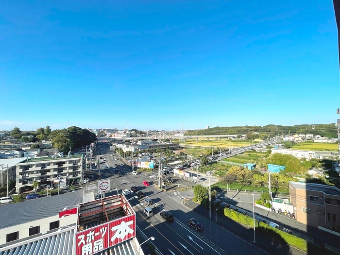 物件内観写真19　(室内からの展望)