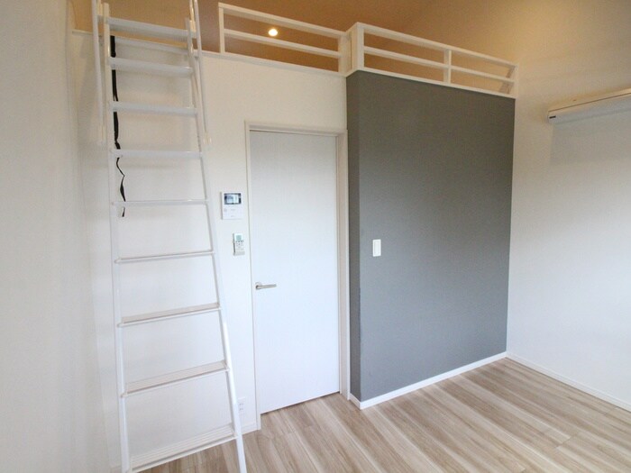 物件内観写真7　(居室)