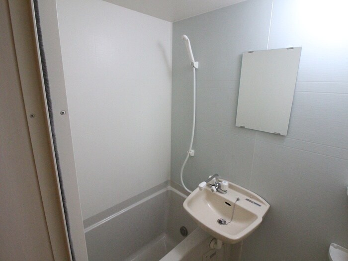 物件内観写真10　(バス／シャワールーム等)