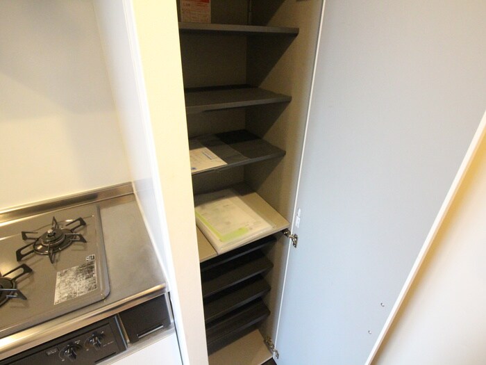 物件内観写真18　(靴箱)