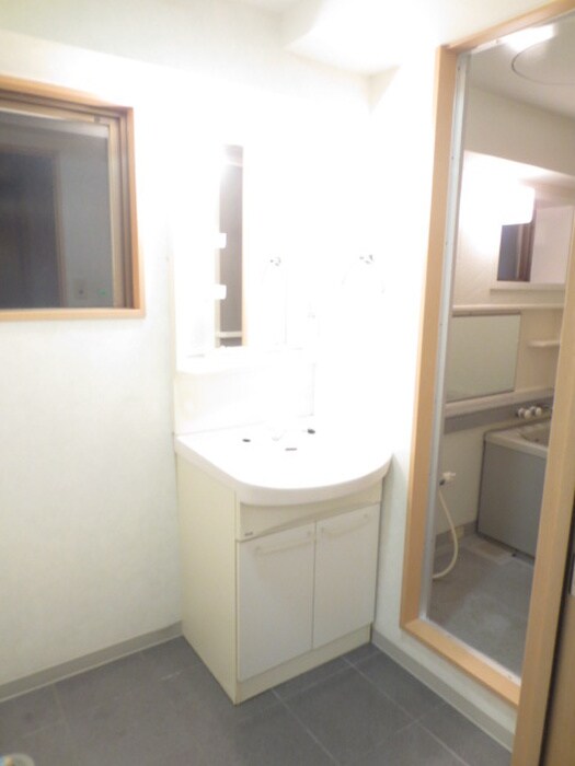 物件内観写真14　(洗面)