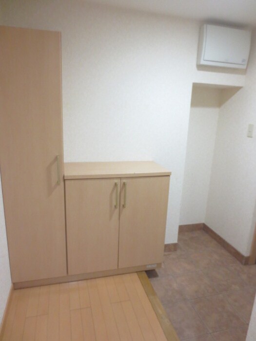 物件内観写真18　(靴箱)