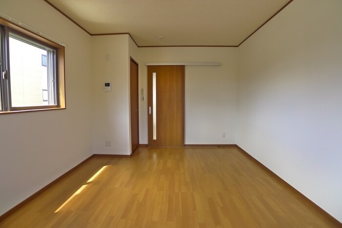 物件内観写真10　(居室)