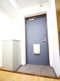 物件内観写真19　(玄関)