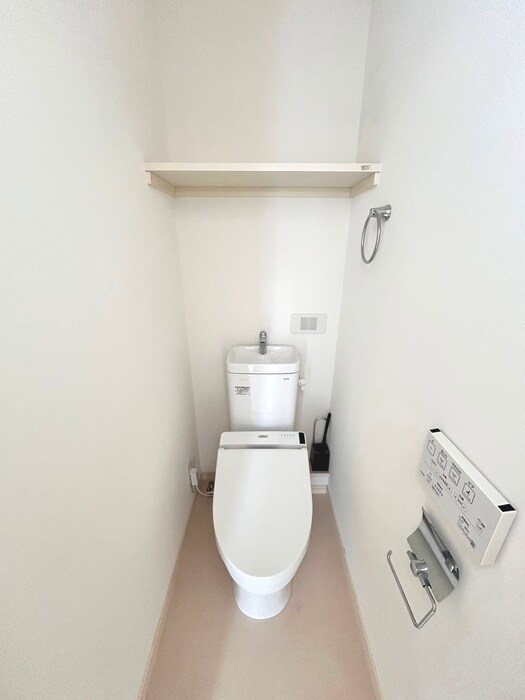 物件内観写真15　(トイレ)