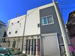 ソレイユ西新井外観写真