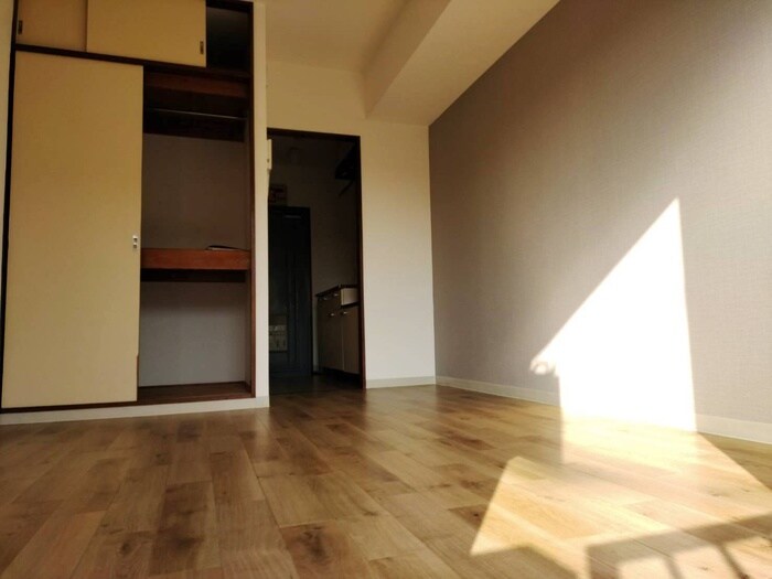 物件内観写真19　(廊下)