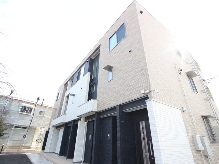 物件外観写真1　(外観写真)