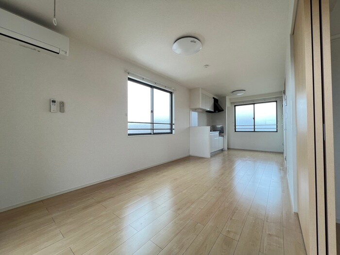 物件内観写真11　(居室)