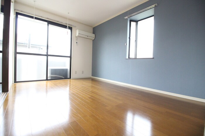 物件内観写真4　(居室)