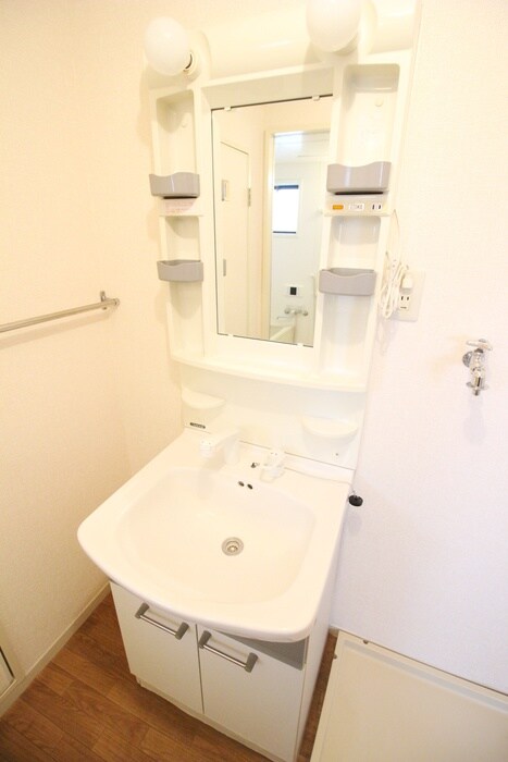 物件内観写真12　(洗面)