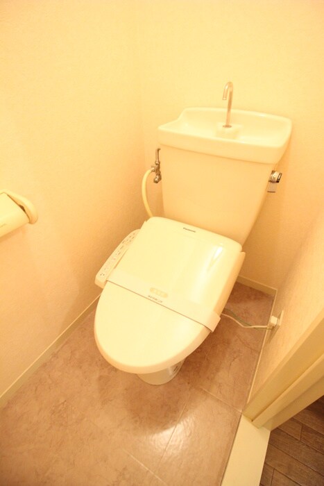 物件内観写真14　(トイレ)