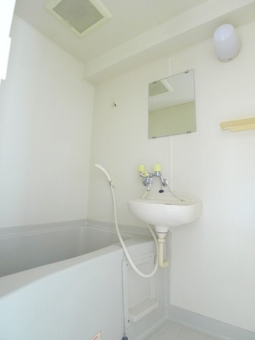 物件内観写真14　(バス／シャワールーム等)