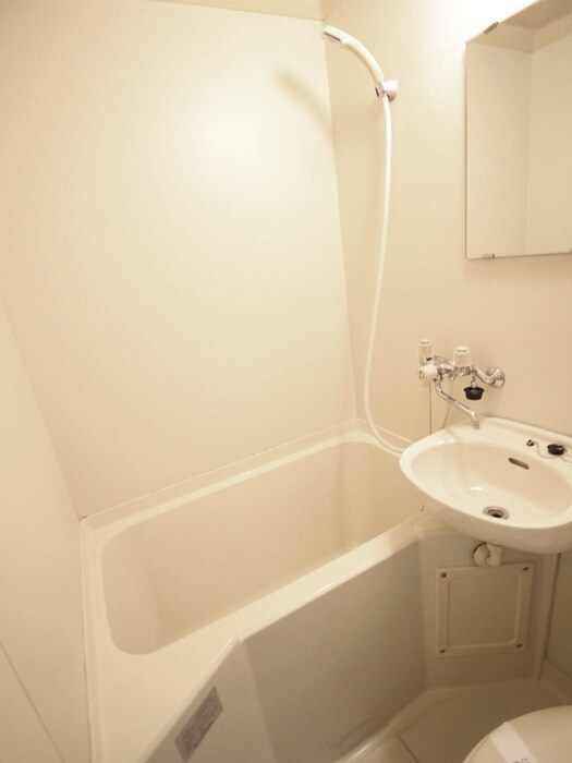 物件内観写真12　(バス／シャワールーム等)