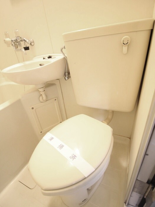 物件内観写真13　(トイレ)