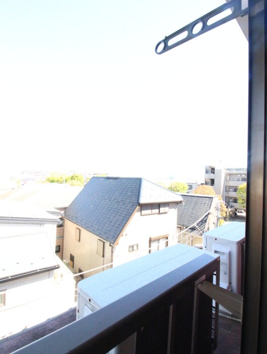 物件内観写真22　(室内からの展望)