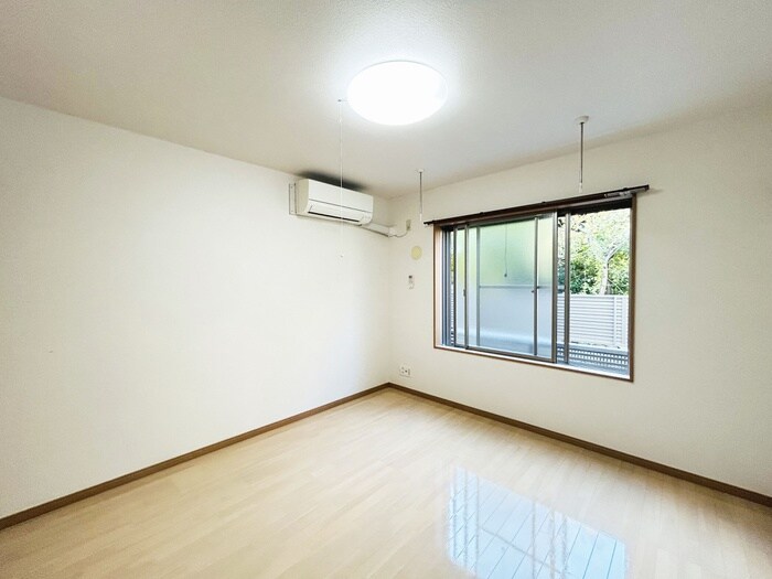 物件内観写真10　(内観写真)