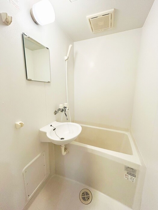 物件内観写真13　(バス／シャワールーム等)