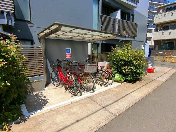 駐輪場