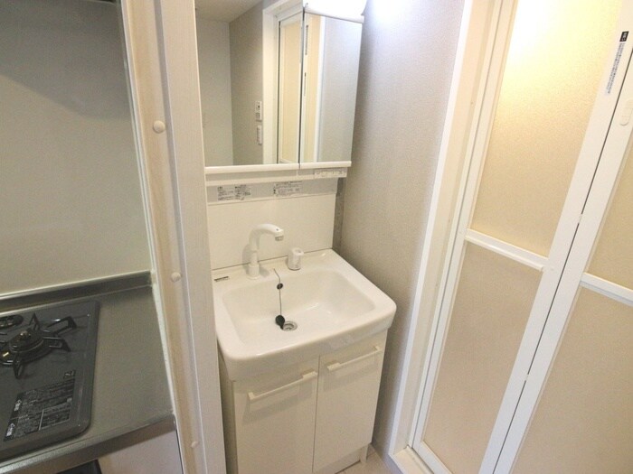 物件内観写真8　(洗面)