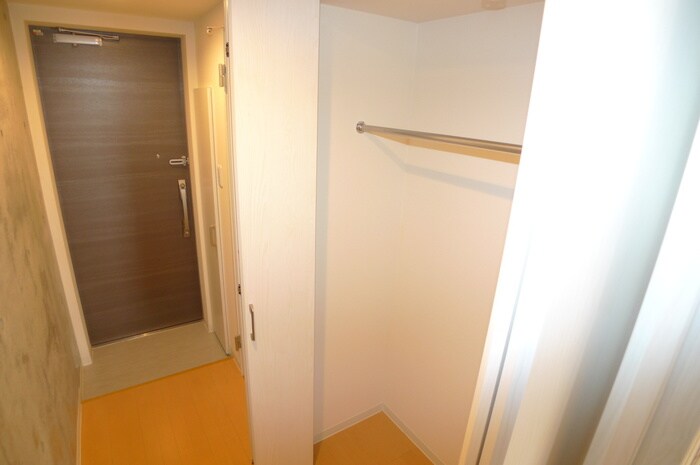 物件内観写真10　(収納)