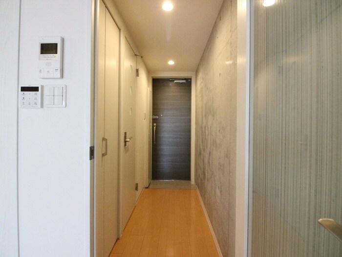 物件内観写真16　(廊下)
