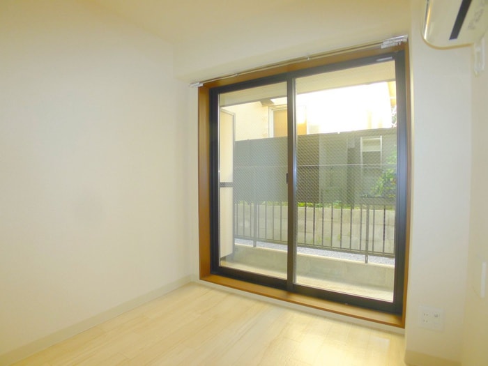 物件内観写真11　(ベランダ・バルコニー)