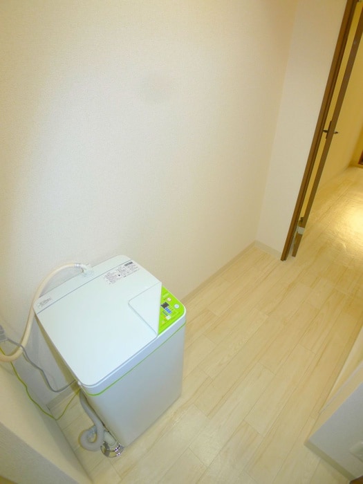 物件内観写真20　(洗濯機置場)