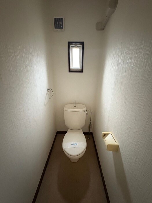 物件内観写真14　(トイレ)