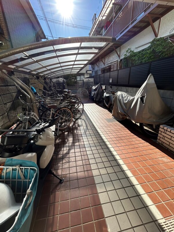 駐輪場