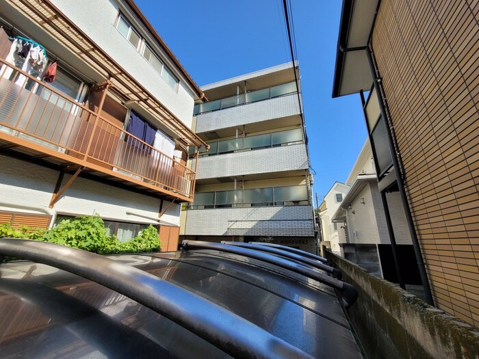 物件外観写真6　(外観写真)