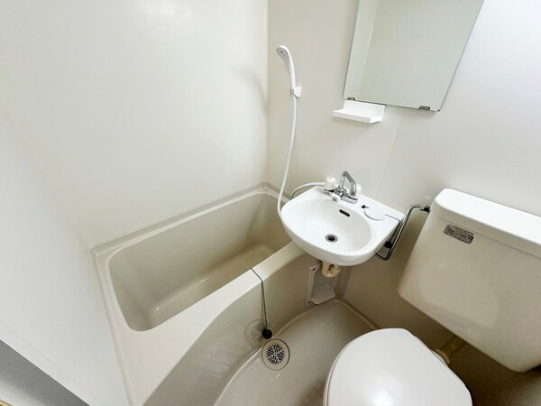 バス／シャワールーム等