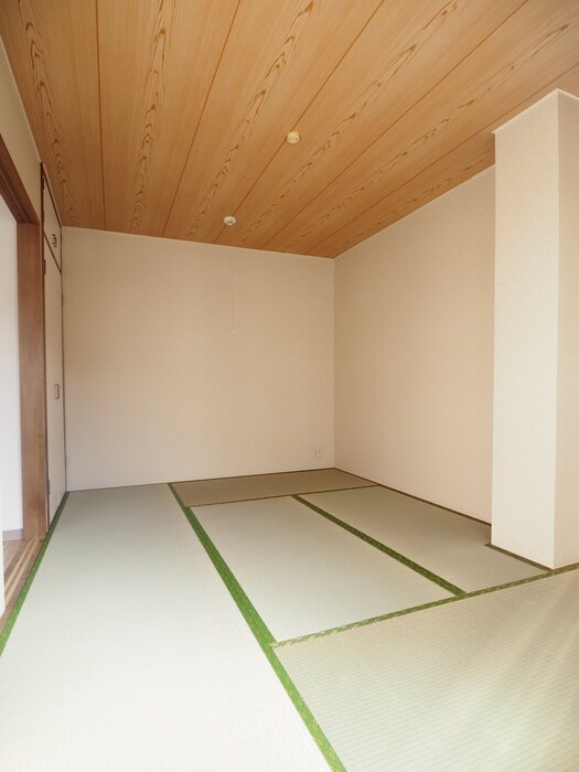 物件内観写真15　(居室)