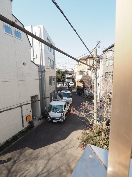 物件内観写真16　(室内からの展望)