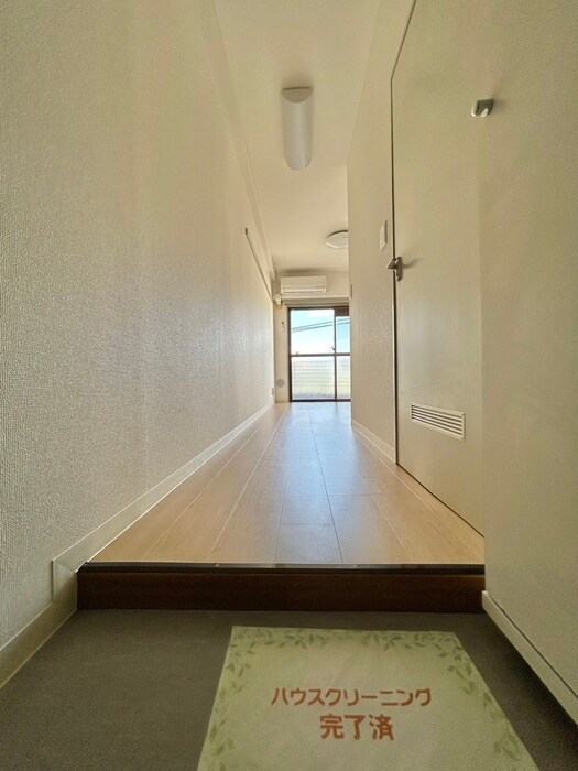 エクセルツカサ（１－４Ｆ）の廊下