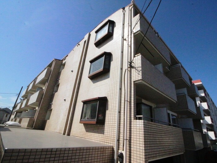 物件外観写真3　(外観写真)