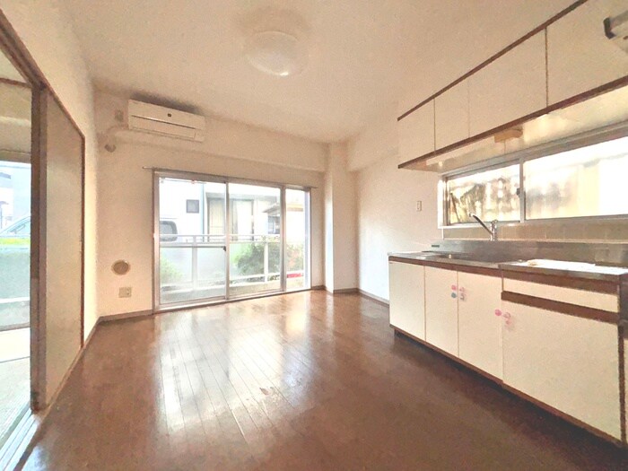 物件内観写真7　(居室)