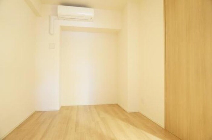 物件内観写真12　(居室)